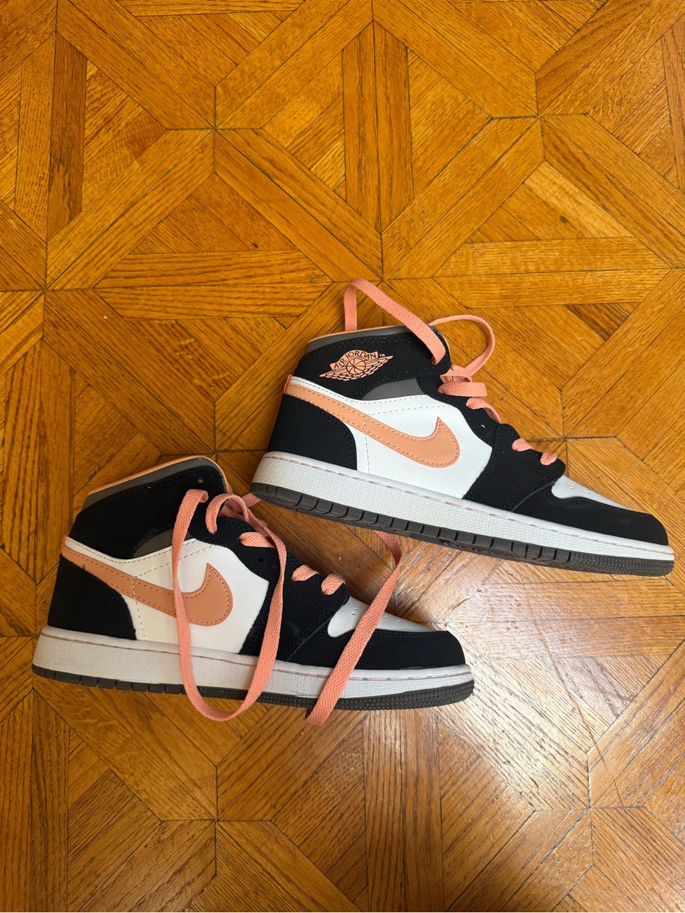 Nike Black, White & Peach High-Top Athletic Sneakers Jordan’s new